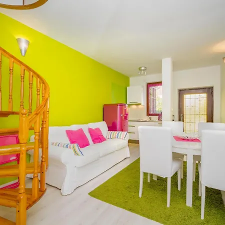 Apartment Rossella 3-1